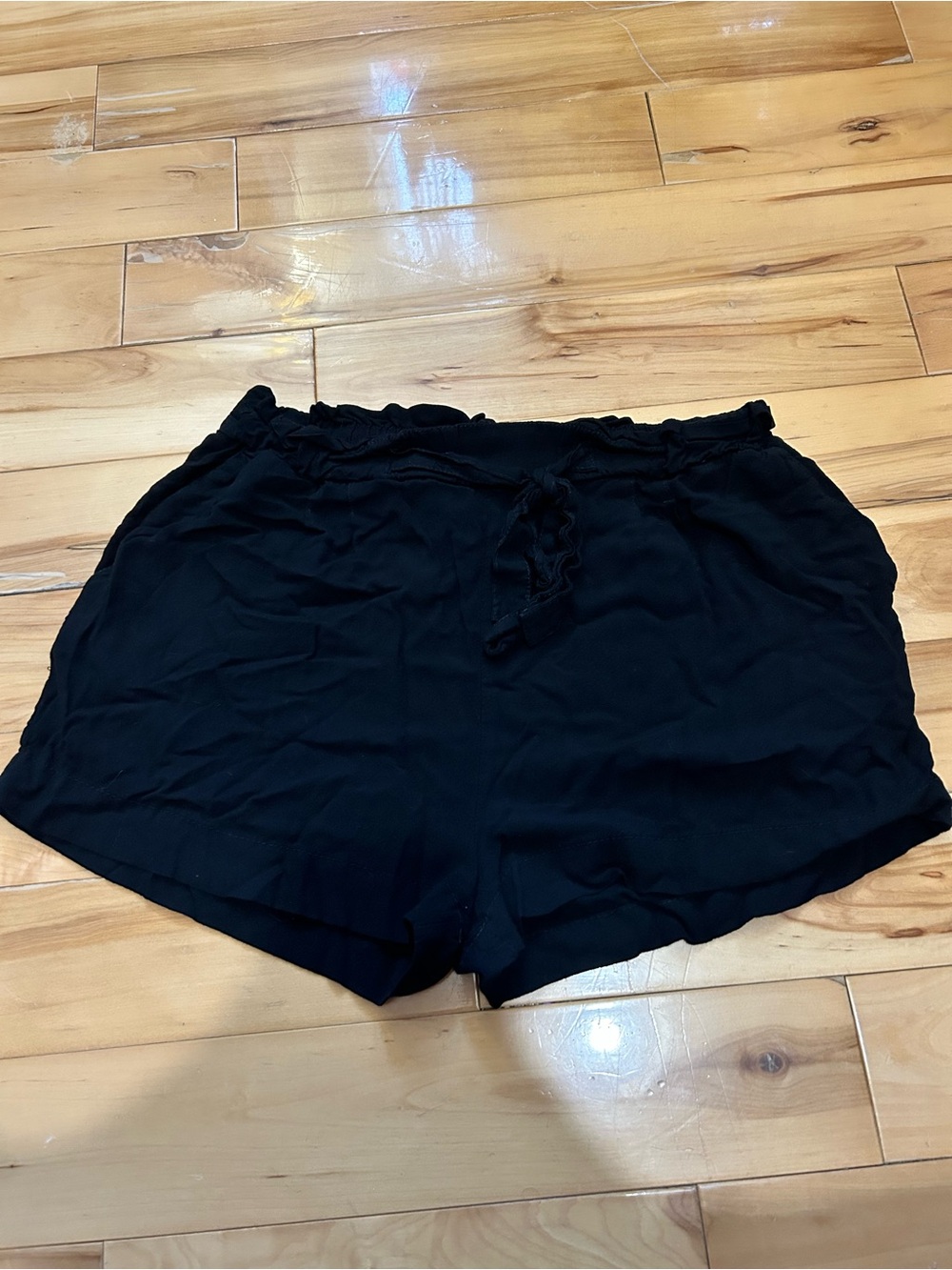 Streetwear Society Women's Black Elastic Drawstring Lounge Shorts